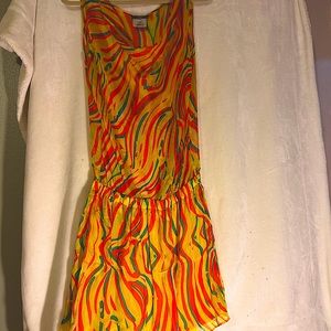 100%Silk colored dress, elegant in perfect conditions.